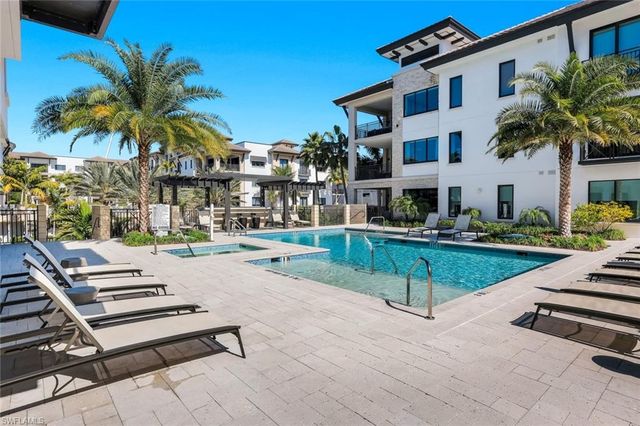 1130 3rd AVE S # 405, Naples, FL 34102