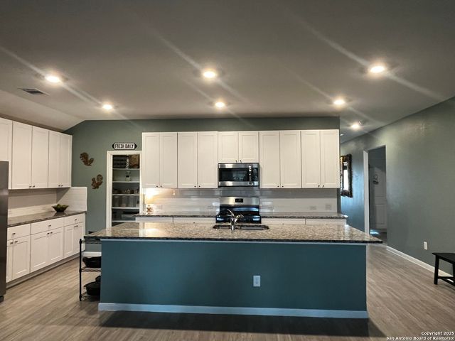 13720 Pullet, San Antonio, TX 78252