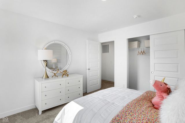 15483 Alperton Road, Fishers, IN 46037