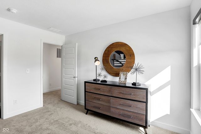 15483 Alperton Road, Fishers, IN 46037