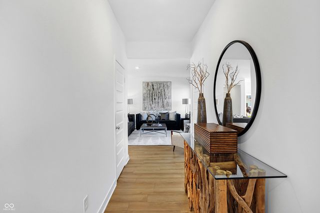 15483 Alperton Road, Fishers, IN 46037