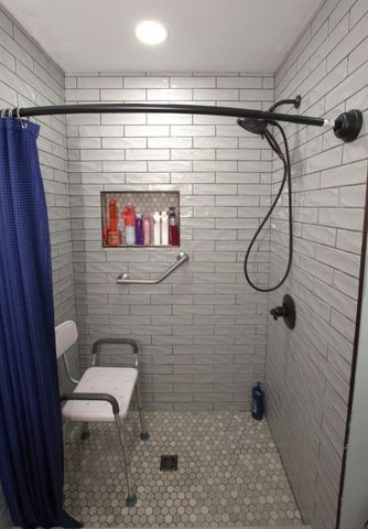 19 Annette Lane, Bella Vista, AR 72715