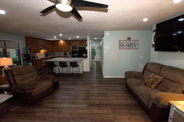 19 Annette Lane, Bella Vista, AR 72715