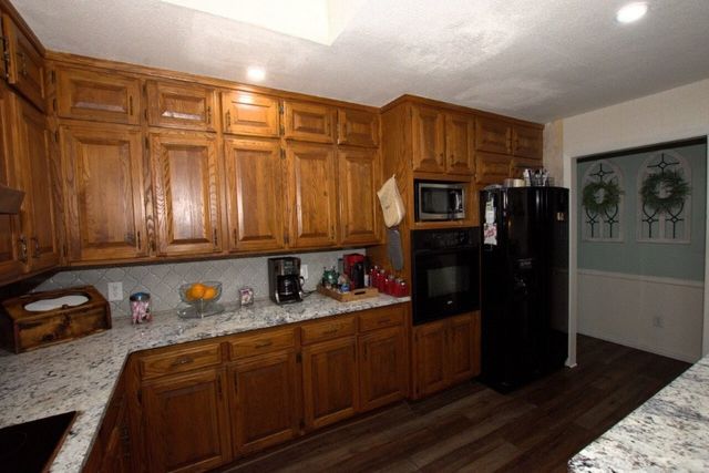 19 Annette Lane, Bella Vista, AR 72715