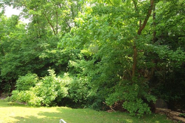 19 Annette Lane, Bella Vista, AR 72715