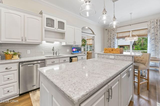 1200 Kristanna Drive, Panama City, FL 32405