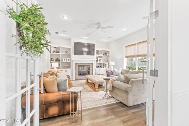 1200 Kristanna Drive, Panama City, FL 32405