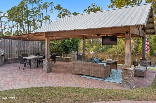 1200 Kristanna Drive, Panama City, FL 32405