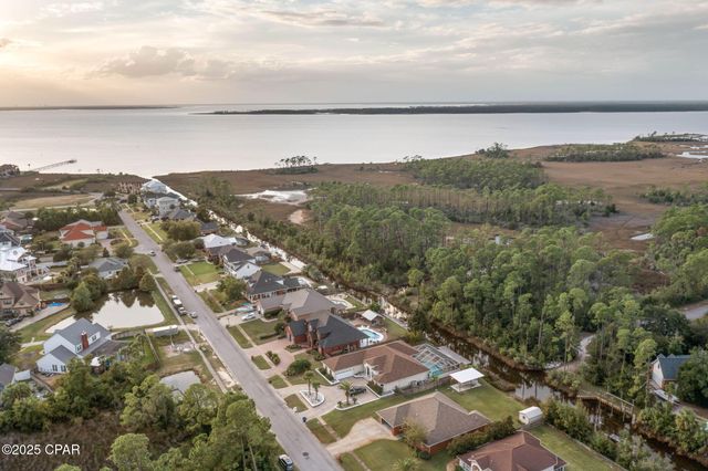 1200 Kristanna Drive, Panama City, FL 32405