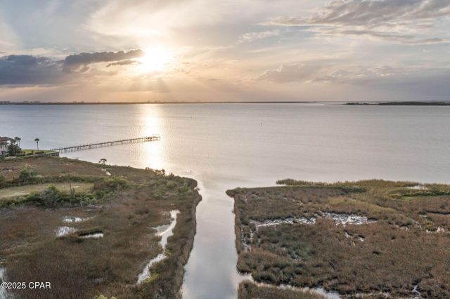 1200 Kristanna Drive, Panama City, FL 32405