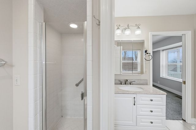 563 N 220 E, Centerville, UT 84014