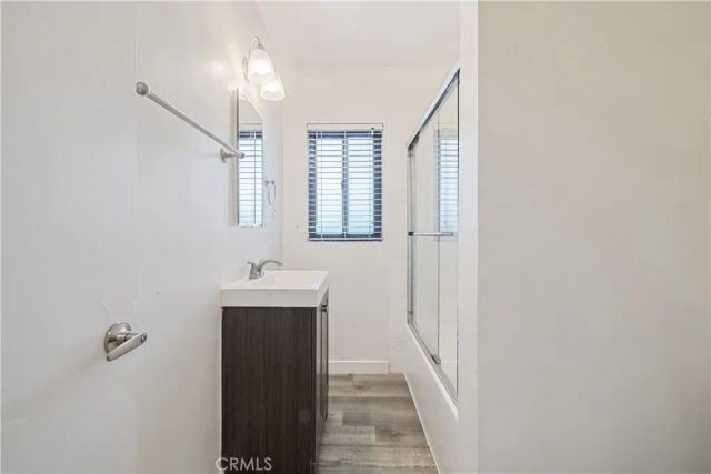 1056 E 6th Street, Long Beach, CA 90802
