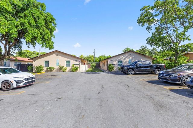 229 NW 12th Court, Pompano Beach, FL 33060