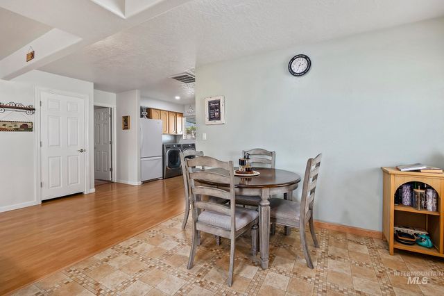 704 E Avenue D, Jerome, ID 83338