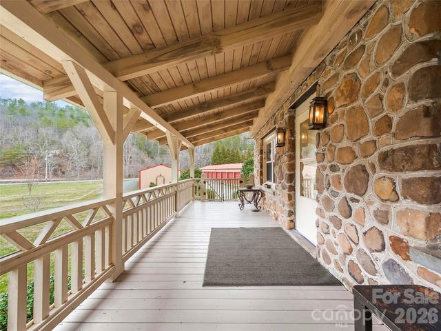 58 Guntertown Road, Marshall, NC 28753