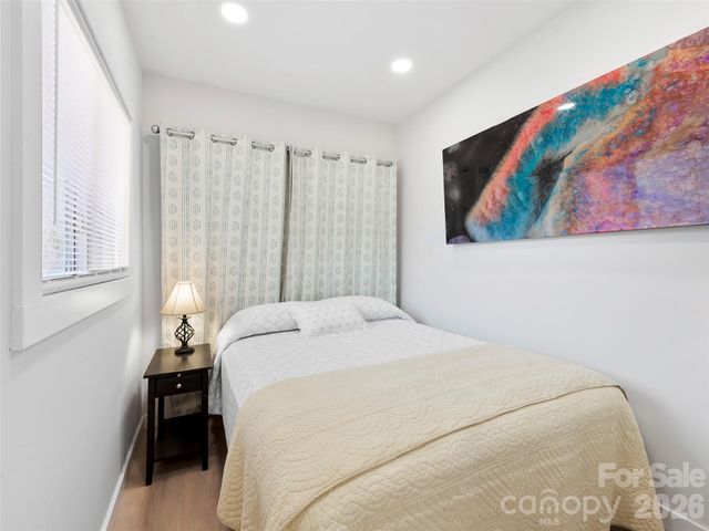 58 Guntertown Road, Marshall, NC 28753