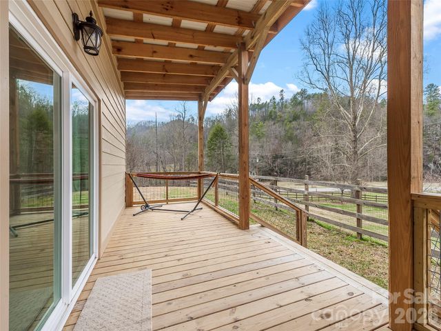 58 Guntertown Road, Marshall, NC 28753