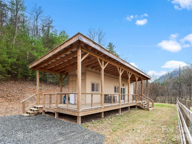 58 Guntertown Road, Marshall, NC 28753