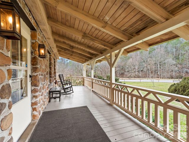58 Guntertown Road, Marshall, NC 28753