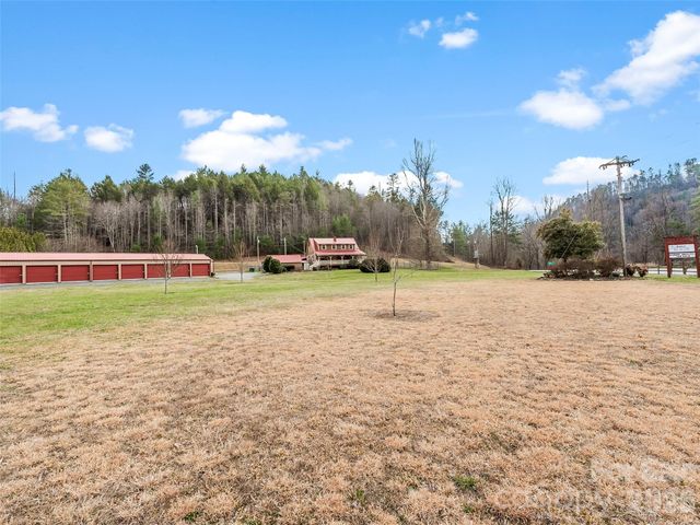 58 Guntertown Road, Marshall, NC 28753