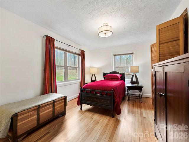 58 Guntertown Road, Marshall, NC 28753