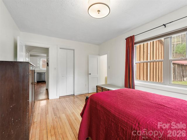 58 Guntertown Road, Marshall, NC 28753