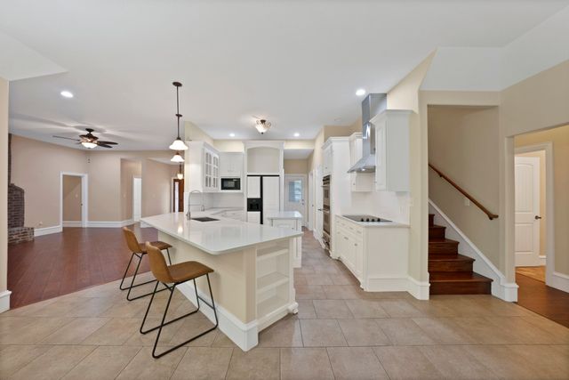 4009 Wheeler Street, Fort Worth, TX 76111