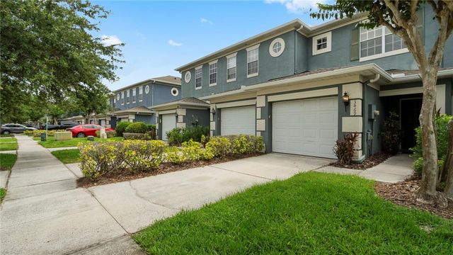 3469 VICTORIA PINES DRIVE 219, Orlando, FL 32829