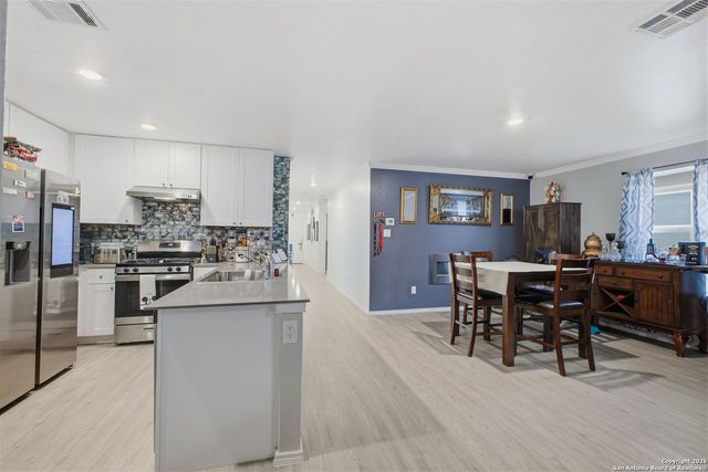 14113 Swine Place, San Antonio, TX 78252