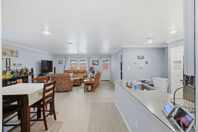 14113 Swine Place, San Antonio, TX 78252