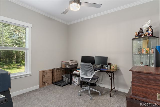 2220 N Donovan Avenue, Crystal River, FL 34428