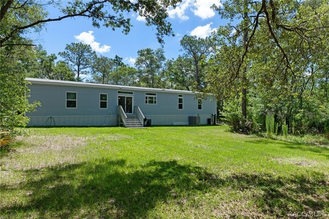 2220 N Donovan Avenue, Crystal River, FL 34428