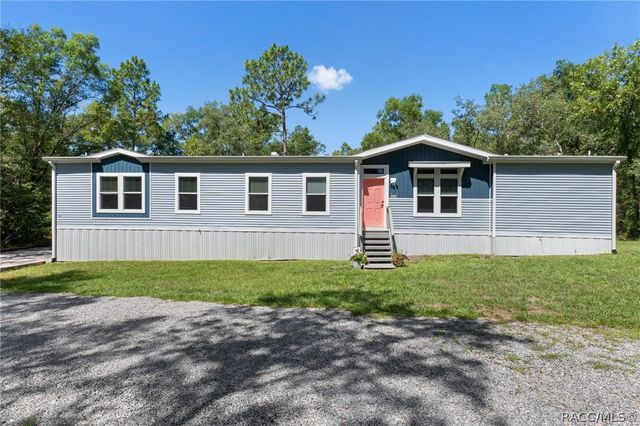 2220 N Donovan Avenue, Crystal River, FL 34428