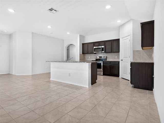 1111 Meadow Side Drive, Princeton, TX 75407
