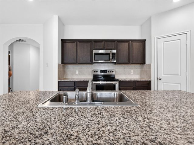 1111 Meadow Side Drive, Princeton, TX 75407