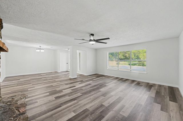 17005 White Birch Lane, Conroe, TX 77385