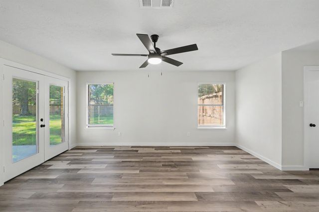 17005 White Birch Lane, Conroe, TX 77385