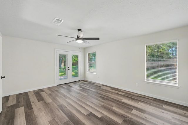 17005 White Birch Lane, Conroe, TX 77385