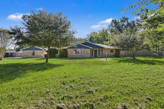 17005 White Birch Lane, Conroe, TX 77385