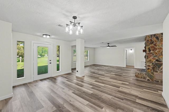 17005 White Birch Lane, Conroe, TX 77385