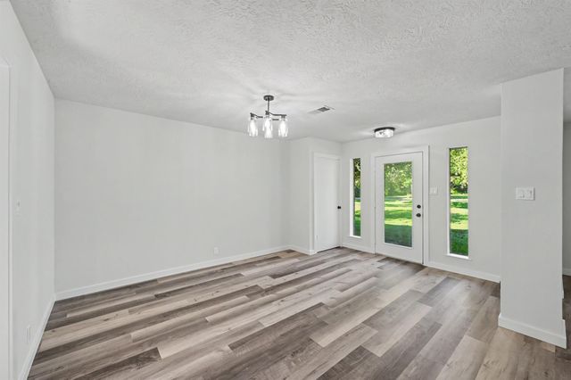 17005 White Birch Lane, Conroe, TX 77385