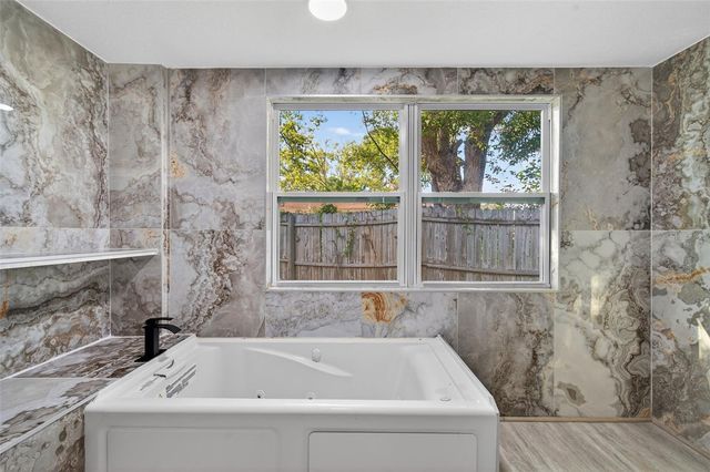 7990 42ND STREET N, Pinellas Park, FL 33781