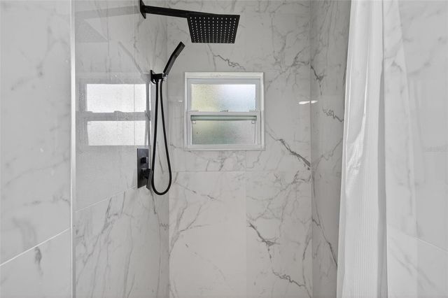 7990 42ND STREET N, Pinellas Park, FL 33781