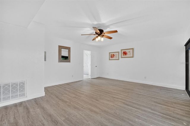 7990 42ND STREET N, Pinellas Park, FL 33781