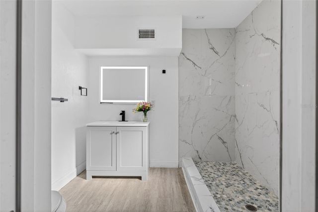 7990 42ND STREET N, Pinellas Park, FL 33781