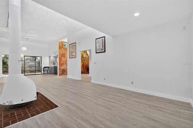 7990 42ND STREET N, Pinellas Park, FL 33781