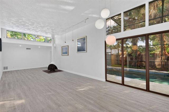 7990 42ND STREET N, Pinellas Park, FL 33781