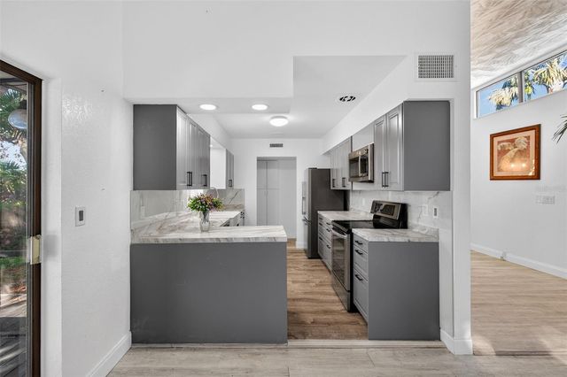 7990 42ND STREET N, Pinellas Park, FL 33781