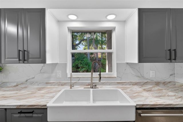 7990 42ND STREET N, Pinellas Park, FL 33781