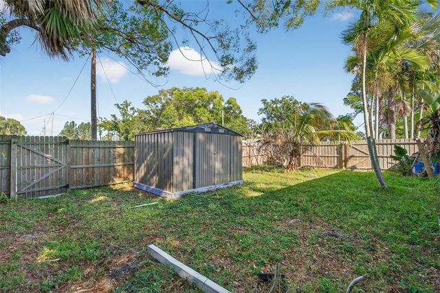 7990 42ND STREET N, Pinellas Park, FL 33781